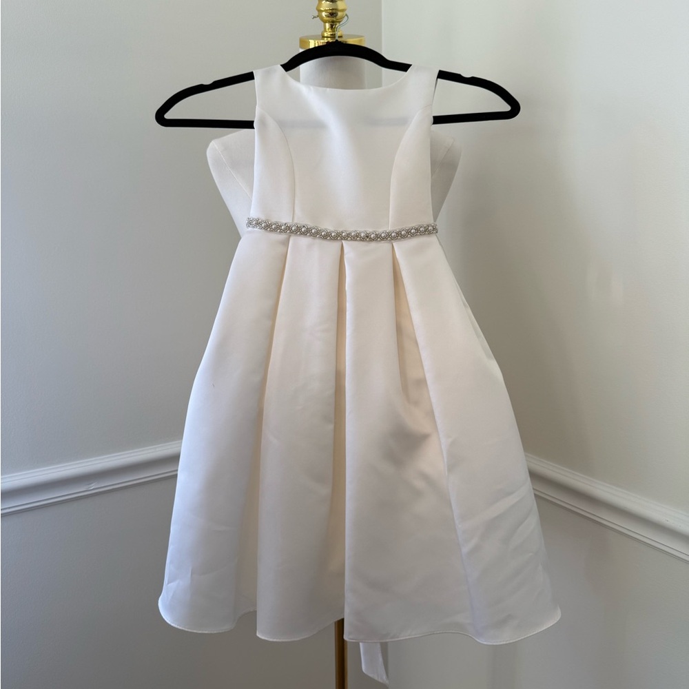 Flower Girl Dress with Beaded Waist Size 4 New with Tags